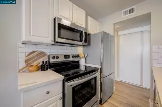 Photo #6: 41052783 Listing 