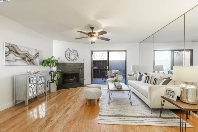 MLS: 41052789 Condo For Sale