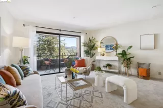 Photo #1: 41052805 Listing