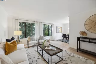 Photo #5: 41052823 Listing