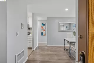 Photo #3: 41052826 Listing 