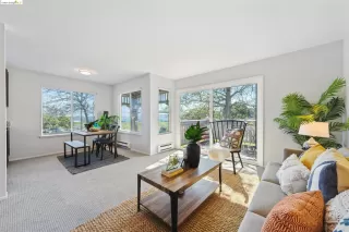 Photo #2: 41052836 Listing