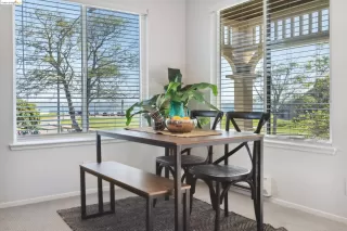 Photo #5: 41052836 Listing