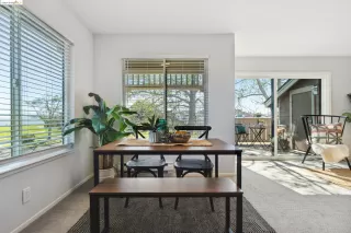 Photo #6: 41052836 Listing