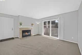 Photo #5: 41052847 Listing