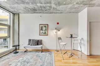 Photo #5: 41052850 Listing