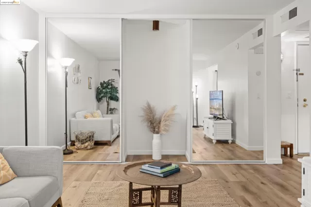 MLS: 41052852 Condo For Sale