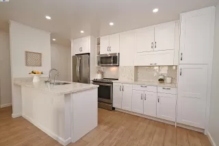 Photo #4: 41052864 Listing