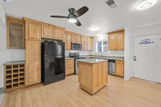 Photo #3: 41052949 Listing