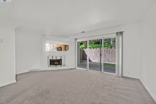 Photo #6: 41052949 Listing