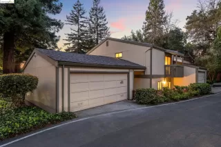 More Details about MLS # 41052953 : 4446 CLAREWOOD DR