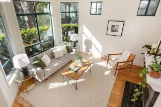 Photo #5: 41052997 Listing