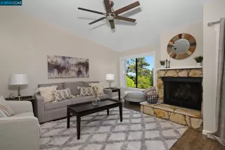 Photo #1: 41052998 Listing 