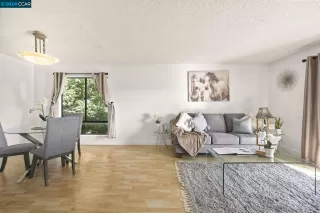 Photo #3: 41053021 Listing