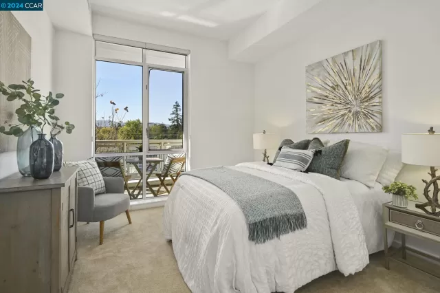 MLS: 41053149 Condo For Sale