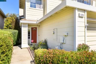 Photo #3: 41053235 Listing