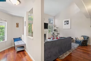 Photo #4: 41053235 Listing