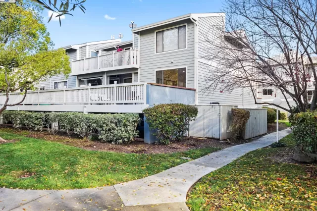 MLS: 41053236 Condo For Sale