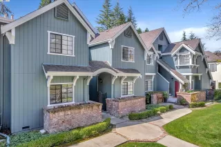 Photo #1: 41053303 Listing 