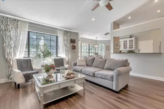 Photo #6: 41053303 Listing 