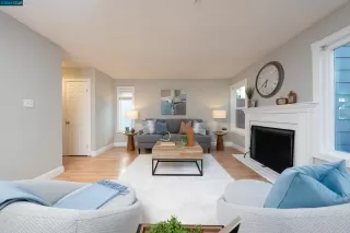 Photo #5: 41053349 Listing 