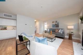 Photo #6: 41053349 Listing 