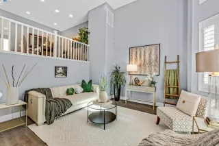 Photo #2: 41053356 Listing