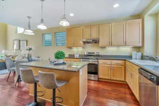 Photo #4: 41053502 Listing