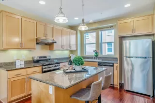 Photo #5: 41053502 Listing