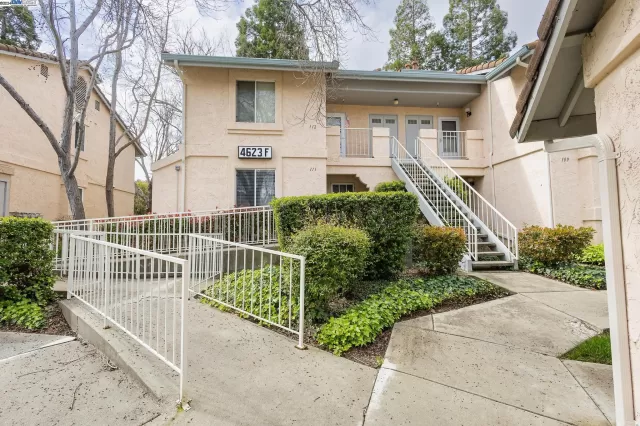 MLS: 41053505 Condo For Sale