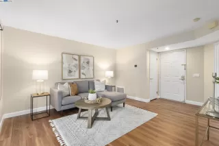 Photo #4: 41053505 Listing