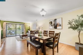 Photo #5: 41053509 Listing 