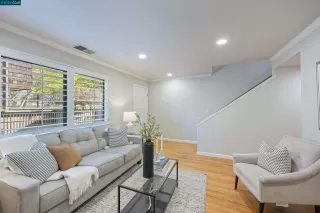 Photo #4: 41053518 Listing