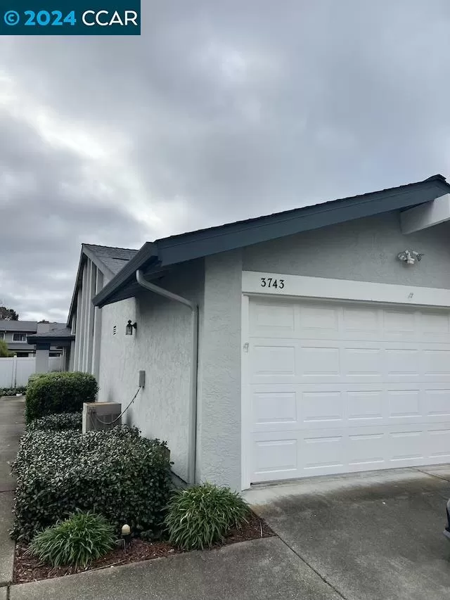 MLS: 41053557 Condo For Sale