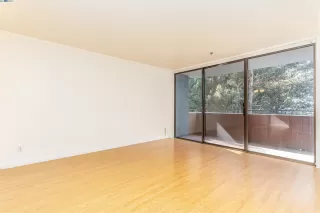 Photo #3: 41053606 Listing 