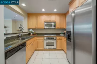 Photo #2: 41053618 Listing