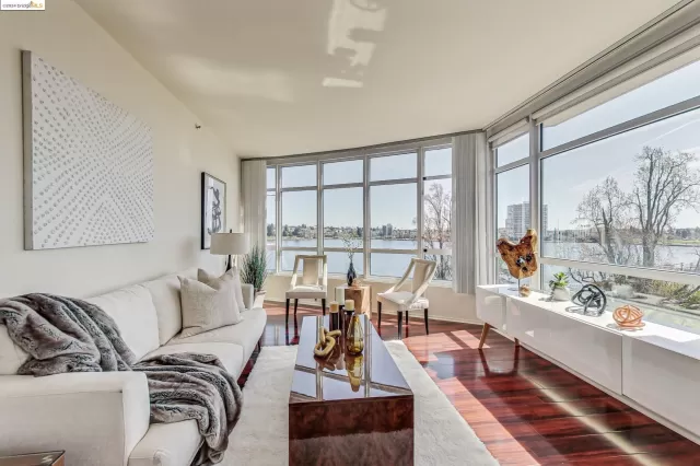 MLS: 41053635 Condo For Sale