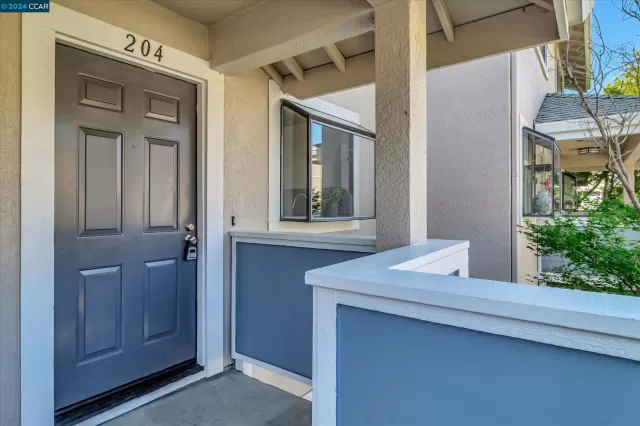 MLS: 41053711 Condo For Sale