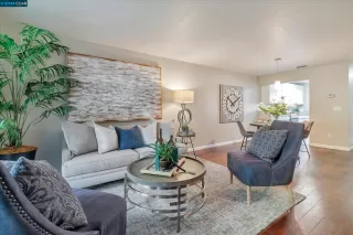 Photo #4: 41053711 Listing