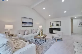 Photo #1: 41053712 Listing