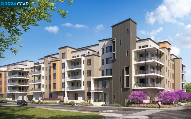 MLS: 41053792 Condo For Sale