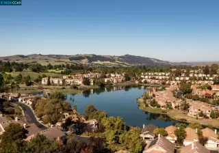Photo #4: 41053798 Listing
