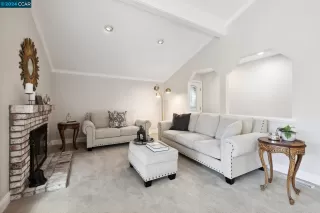 Photo #3: 41053813 Listing 