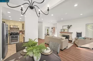 Photo #4: 41053827 Listing 