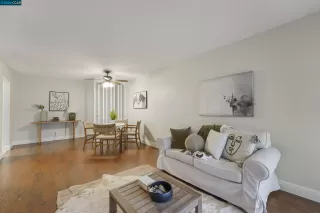 Photo #4: 41053844 Listing 