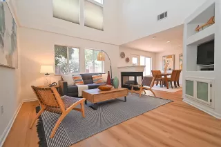 Photo #4: 41053845 Listing