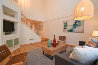 Photo #5: 41053845 Listing