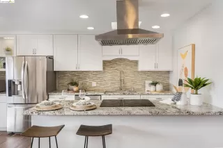 Photo #4: 41053856 Listing 