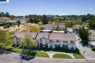 Photo #1: 41053886 Listing