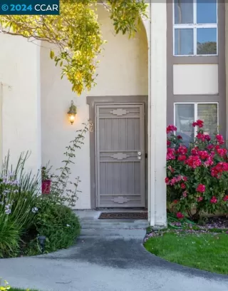 Photo #2: 41053886 Listing